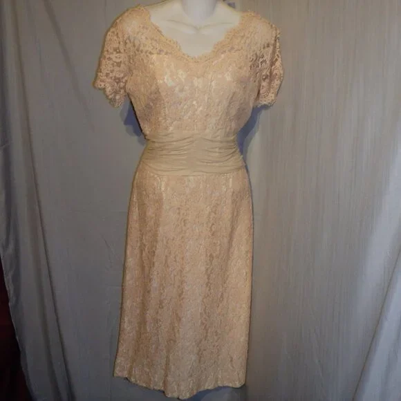 ivory halter dress Shona Joy Savanna Halter Neck Mini Dress in Ivory